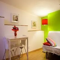 Bacardi Central Suites Барселона